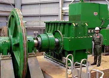 Conjunto de accionamiento para transportador