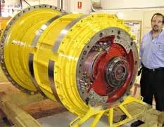 Conjunto de rueda motorizada GE para camión Komatsu