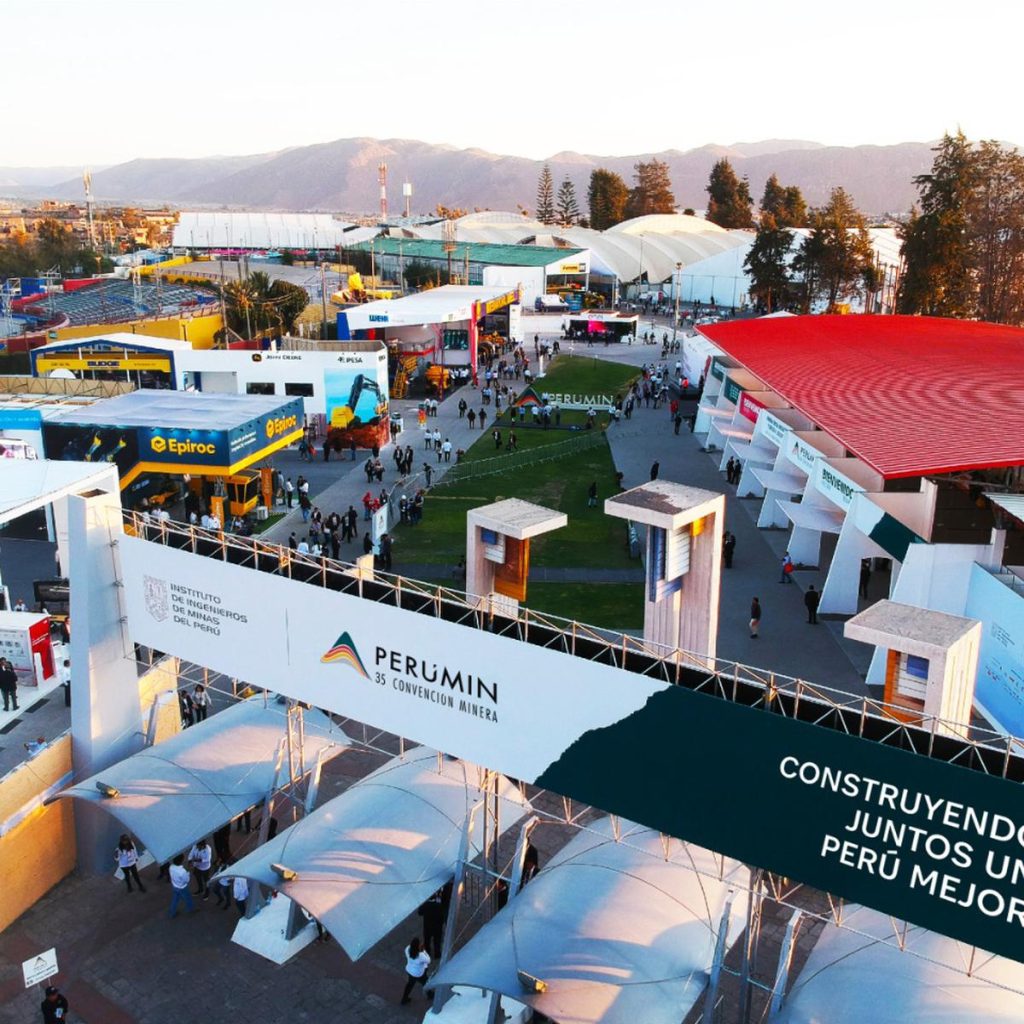 ÜBergbau presente en la convención minera PERUMIN