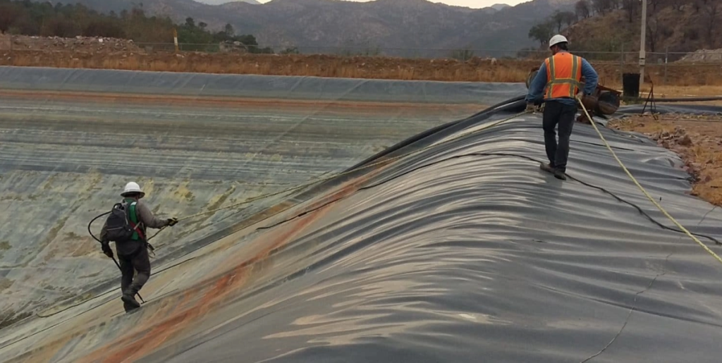 Certificación de Liners y Geomembranas